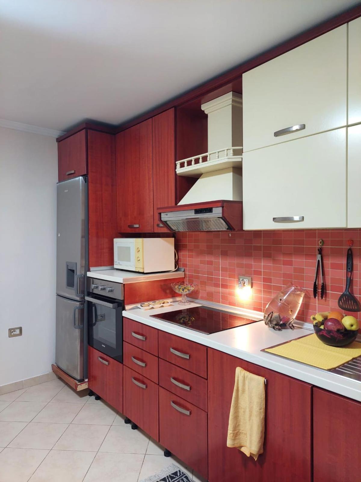 Gex Guest House Tirana Exterior photo